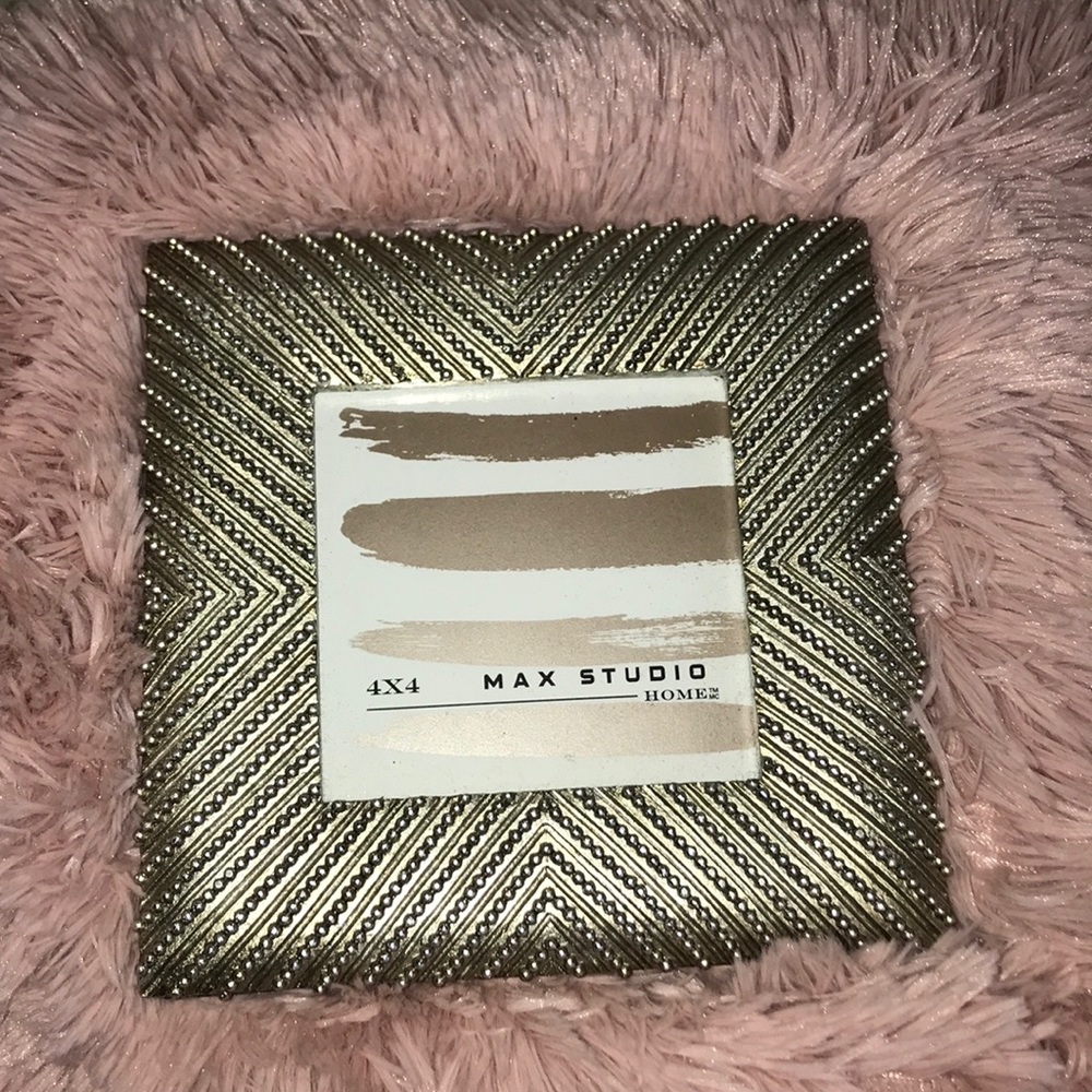 Gold picture frame